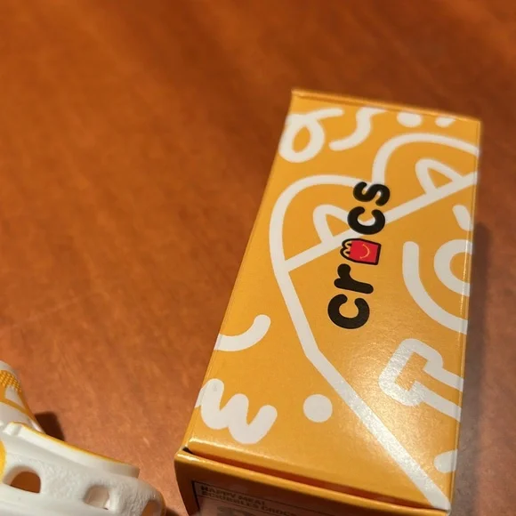 NIB McDonalds Happy Meal Scribbles Crocs toy number 8 Smoke free pet free home - Picture 4 of 6